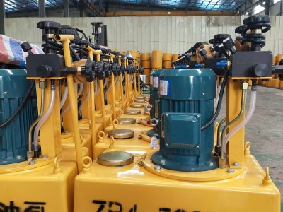 厂家直销  ZB4-500 超高压油泵 预应力机械 张拉设备 液压油泵 张拉油泵