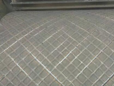 柳州耐磨复合钢板批发 地下商场用复合钢格板 污水池用复合钢格板