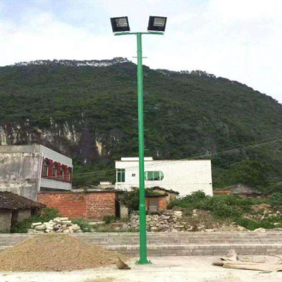 柳州农村球场灯杆 照明球场灯杆 爬梯球场灯杆厂家出厂价