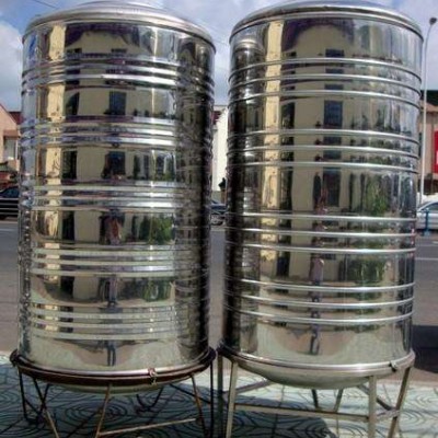 宾阳县不锈钢水箱厂 圆柱形不锈钢水箱厂家 价格实惠，欢迎采购