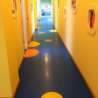 塑胶地板PVC地板地板革地板胶 密室底商用耐磨地胶 加厚健身房地板