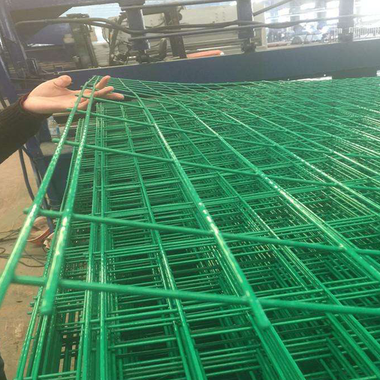 柳州护栏网批发 球场护栏网生产厂家 球场护栏网定做