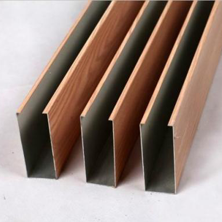 柳州铝方通生产厂家 仿木纹铝方通 铝方通装饰供应铝方通