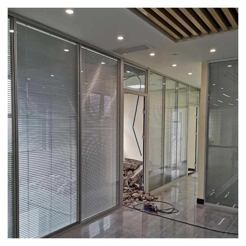 北海定制办公室玻璃隔断墙 钢化玻璃双玻带百叶高隔墙厂家