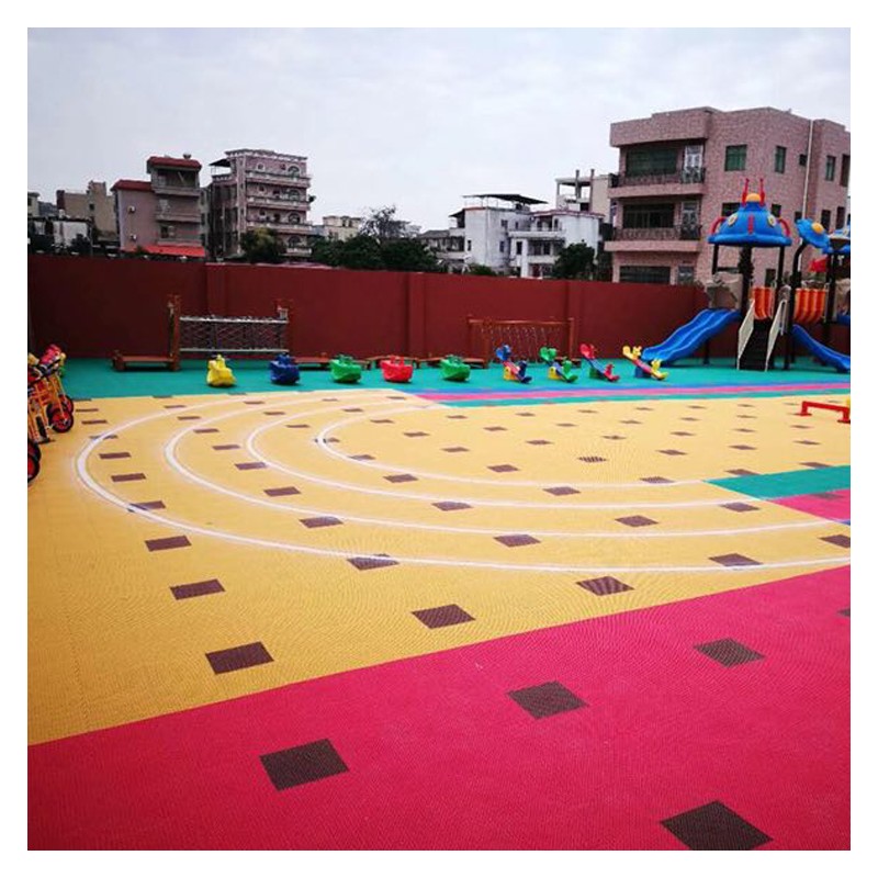 广西悬浮拼装地板施工价格 幼儿园篮球场专用地板  环保耐磨