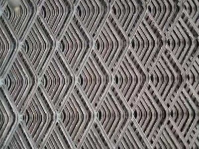 广西钢板网批发 菱形钢板网 建筑重型钢板网