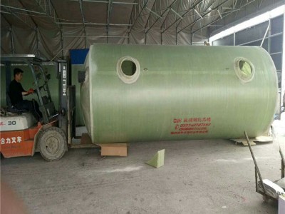 广西桂林玻璃钢化粪池供应 隔油池蓄水池批发 缠绕化粪池定制 厂家直销