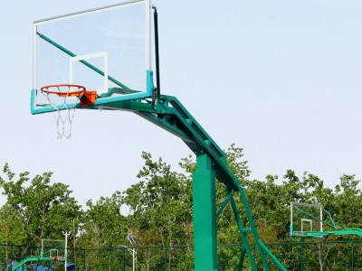 广西篮球架销售   户外成人篮球架   比赛健身篮球架  玉峰体育