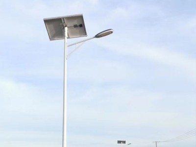广西太阳能路灯杆厂家 农村建设专用太阳能路灯批发 价格优惠