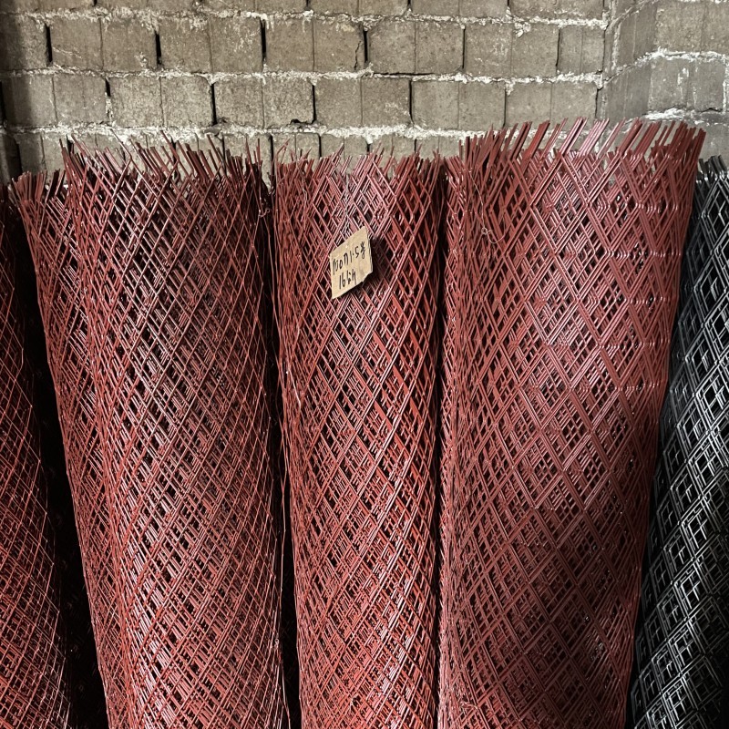 广西钢板网厂家 镀锌钢板网 钢板网护栏生产供应