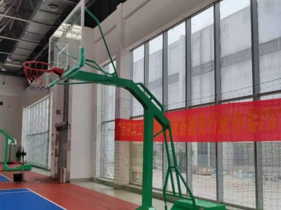 南宁篮球架厂家 加厚移动式150-2篮球架 质量可靠