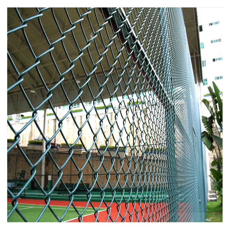防城港足球场灯光护栏施工教学 球场围网现货 框架式体育场隔离网栏
