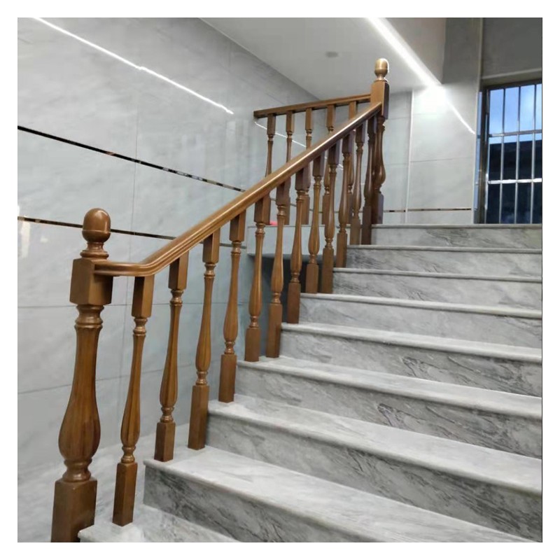 天津楼梯护栏安装厂家 欧榉木楼梯护栏小柱 样式可定制