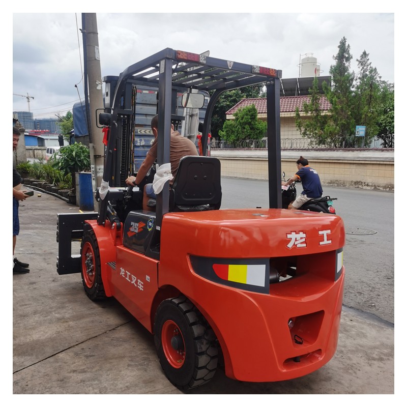桂林移动式电动叉车价格 仓库运货小型电动叉车 2吨电动叉车厂家
