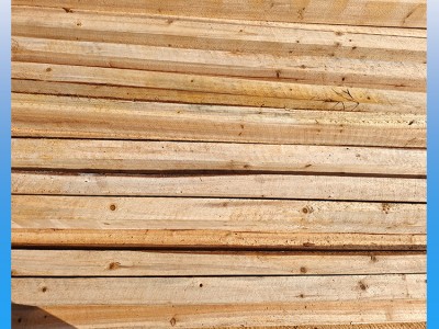 建筑木方价格多少钱一方 便宜的不一定就能省钱 金生水供应优质木方