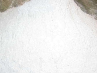 南宁工业级氧化钙生产厂家 农用生石灰粉 净化水质用生石灰