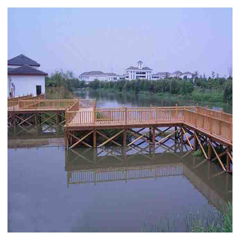 广西森林公园防腐木栈道地板 防腐防虫材料 专业碳化木木桥养护