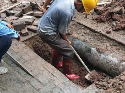 河池市管道维修服务公司 地下自来水管道查漏 漏水维修团队