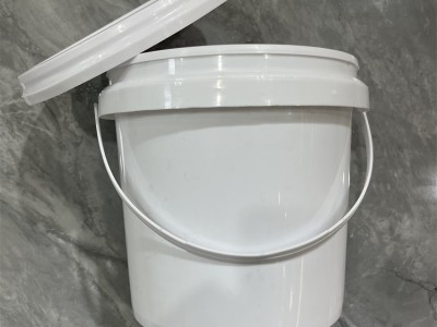 广西5L化工桶 5升塑料包装桶 肥料桶 液体肥塑料桶厂家
