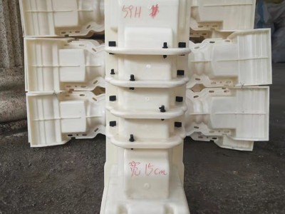 南宁缺口盖板厂家直销 生产塑料缺口盖板模具
