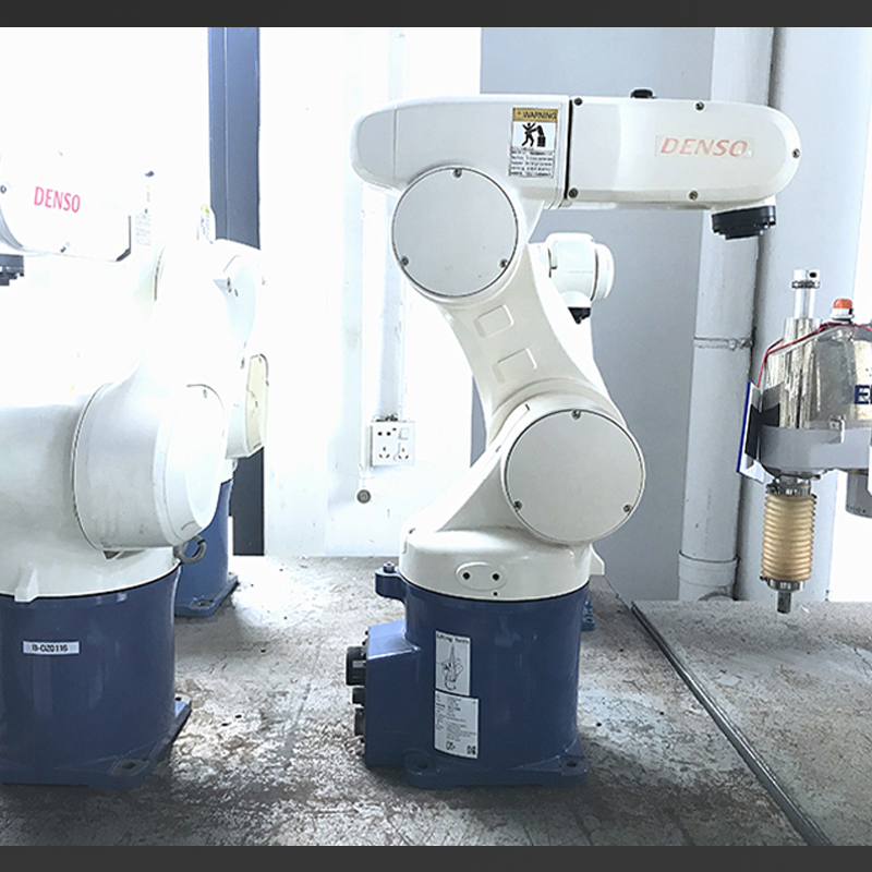 雷亚二手电装VS-6556自动化工业机器人机械装配 智能上下料机械手