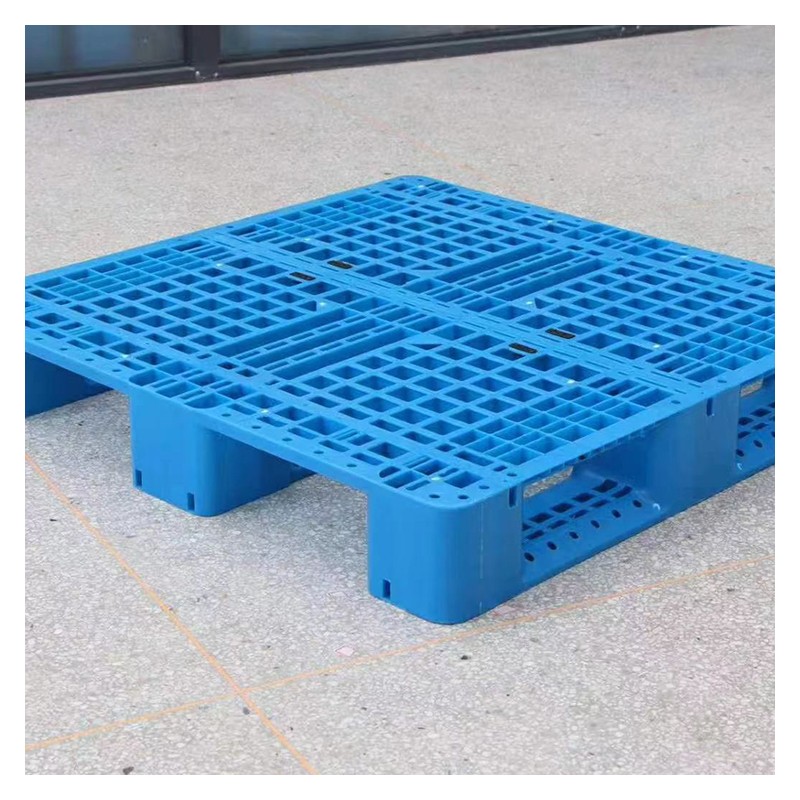 柳州塑料托盘定制 蓝色平面托盘卡板 四面进叉可平铺塑料垫板