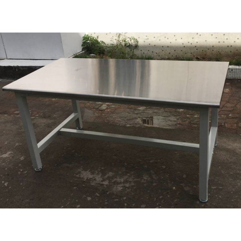 不锈钢工作台车间装配不锈钢桌广西工厂定制