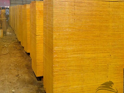 供应四川凉山建筑模板桥梁木板材 清水模板覆膜板