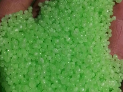 中颗粒晶体  美青绿水青山增效尿素 优质供应 多肽缓控释增效尿素